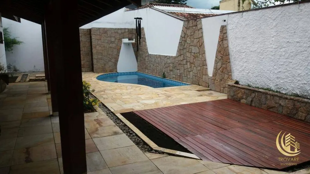 Sobrado, 3 quartos, 310 m² - Foto 2