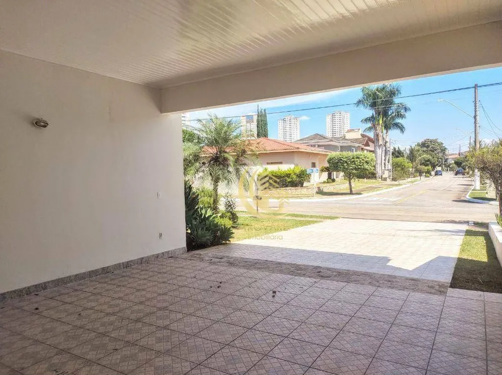 Sobrado, 3 quartos, 269 m² - Foto 1