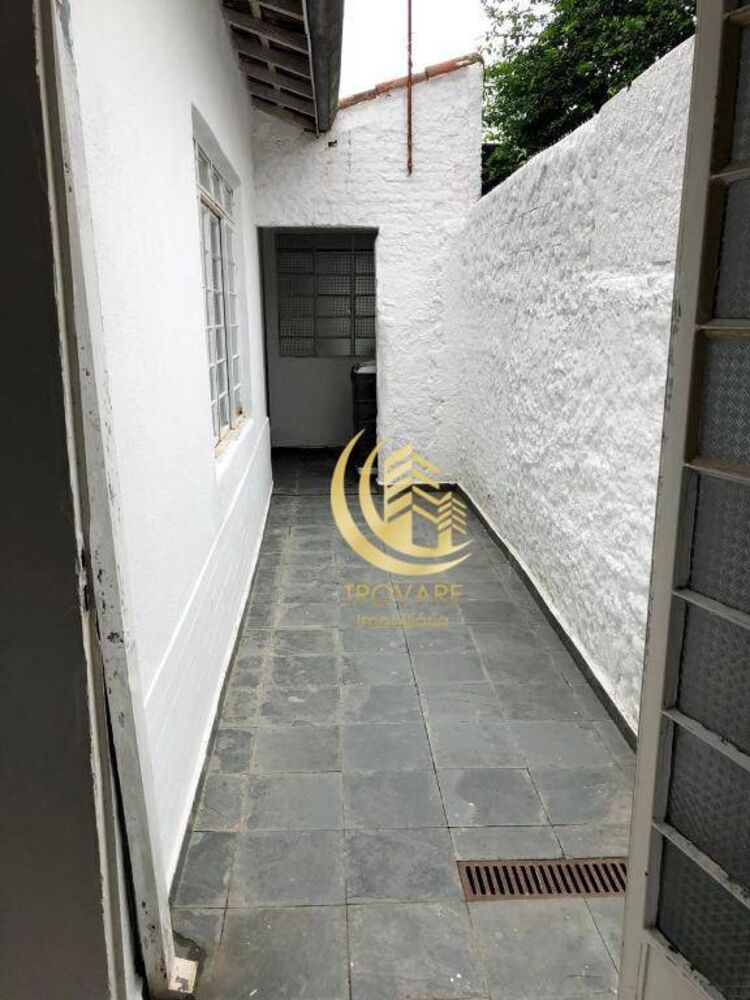 Casa à venda com 4 quartos, 170m² - Foto 2