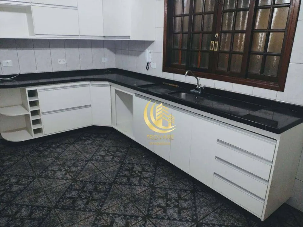 Casa, 3 quartos, 225 m² - Foto 6
