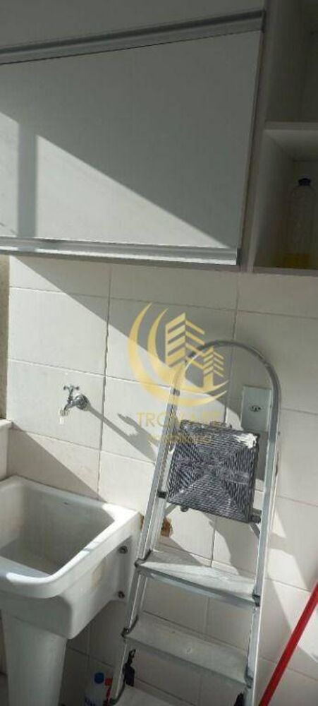 Apartamento à venda com 2 quartos, 70m² - Foto 6