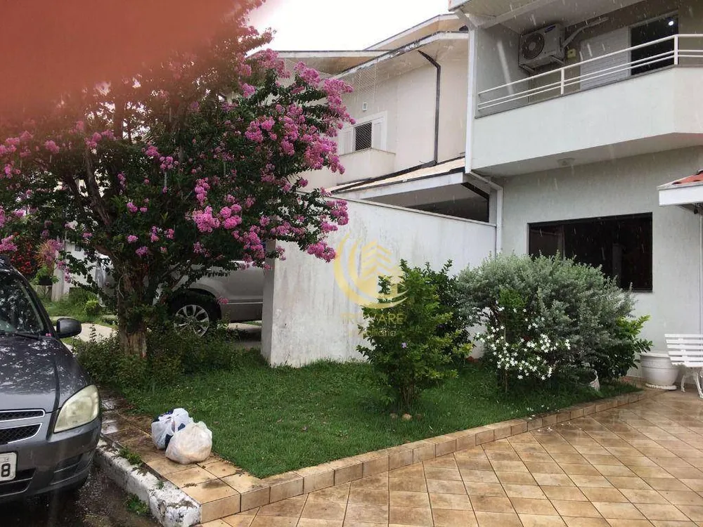 Sobrado, 4 quartos, 321 m² - Foto 1