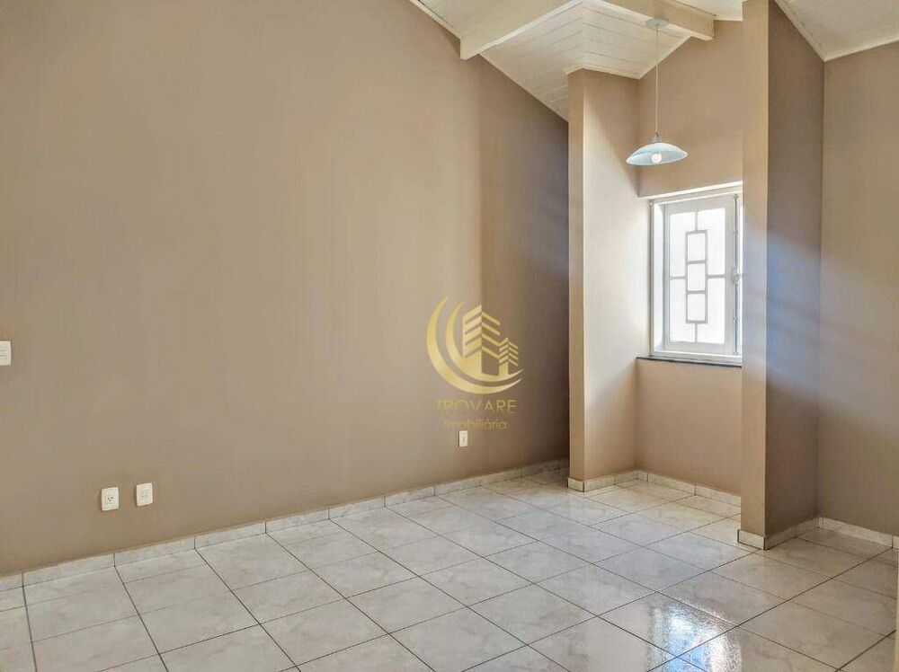 Sobrado à venda com 3 quartos, 269m² - Foto 3