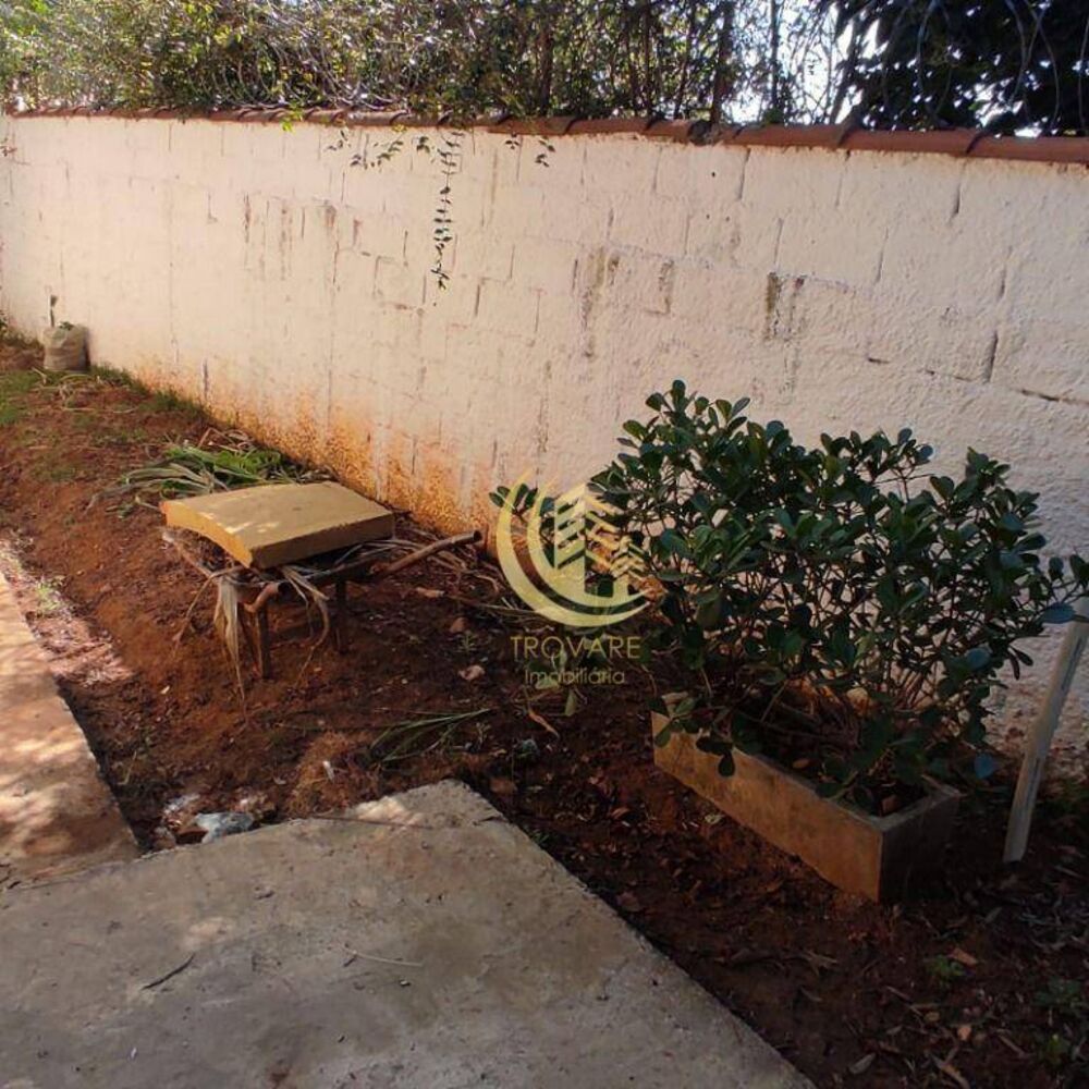 Chácara, 4 quartos, 880 m² - Foto 2