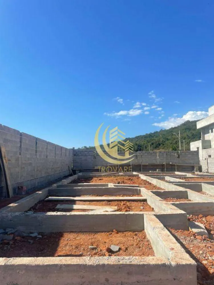 Loteamento e Condomínio, 323 m² - Foto 1