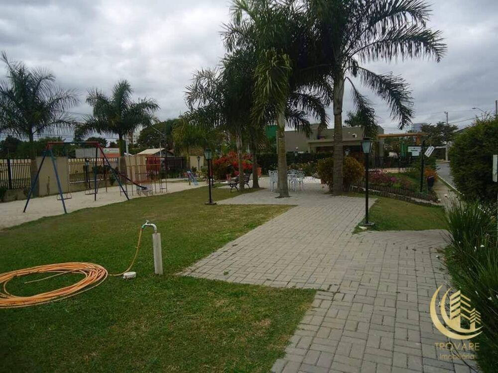 Sobrado à venda com 3 quartos, 220m² - Foto 2
