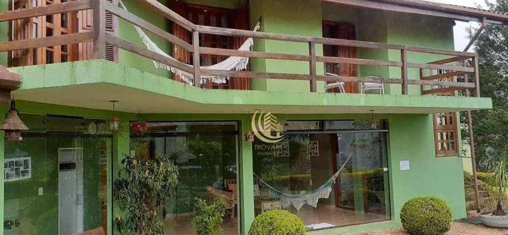 Sobrado, 3 quartos, 272 m² - Foto 1