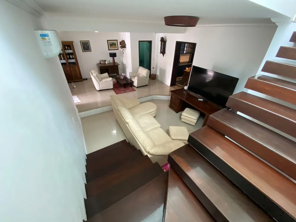 Casa, 4 quartos, 231 m² - Foto 4
