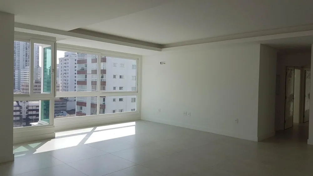 Apartamento, 3 quartos, 137 m² - Foto 4