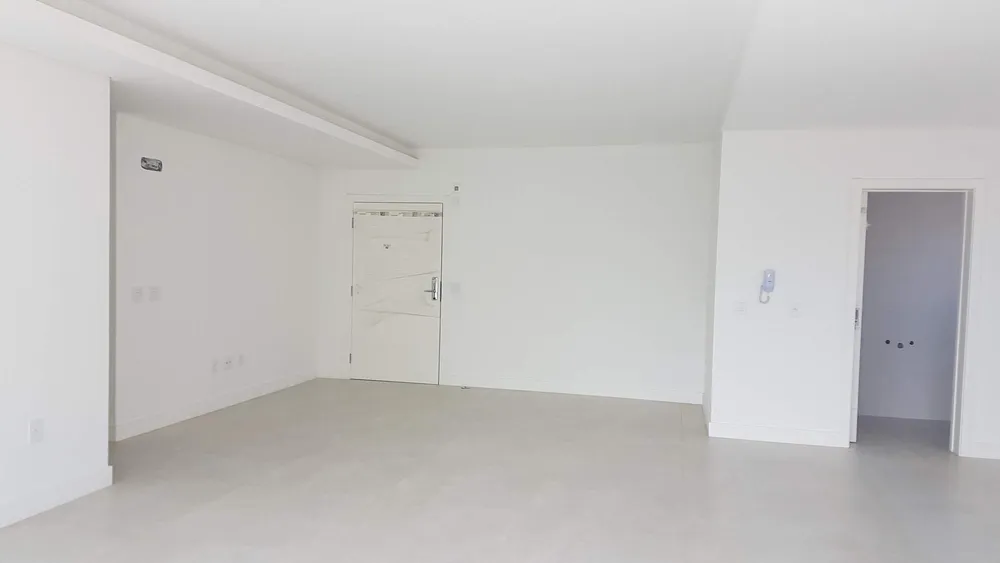Apartamento, 3 quartos, 137 m² - Foto 2