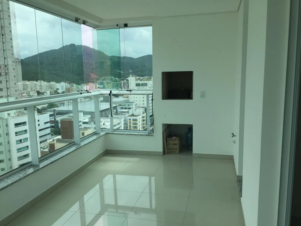 Apartamento, 3 quartos, 115 m² - Foto 2