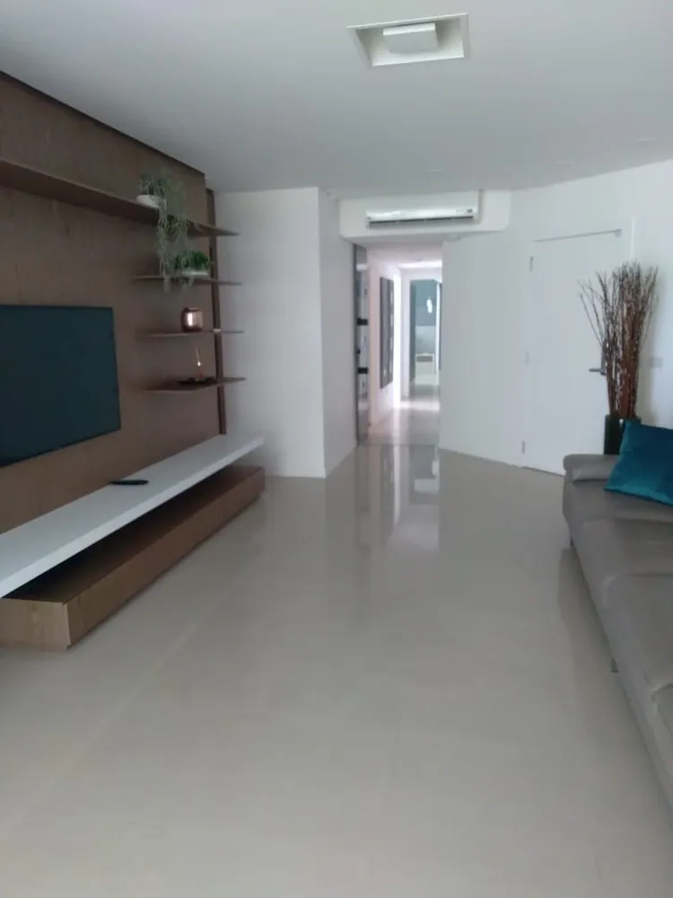 Apartamento, 3 quartos, 142 m² - Foto 1