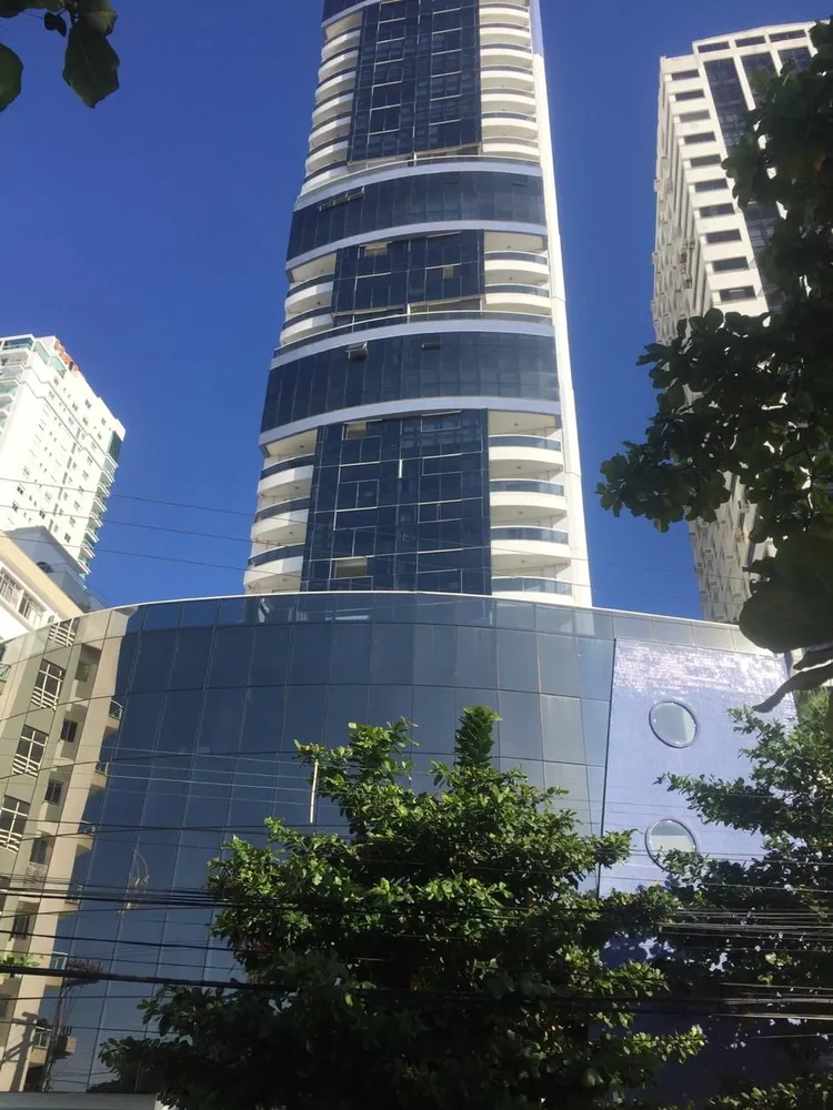 Apartamento, 3 quartos, 444 m² - Foto 1