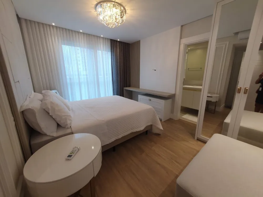 Apartamento, 3 quartos, 181 m² - Foto 1