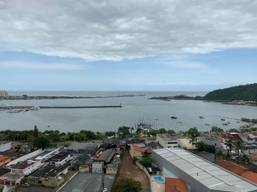 Cobertura, 3 quartos, 240 m² - Foto 2
