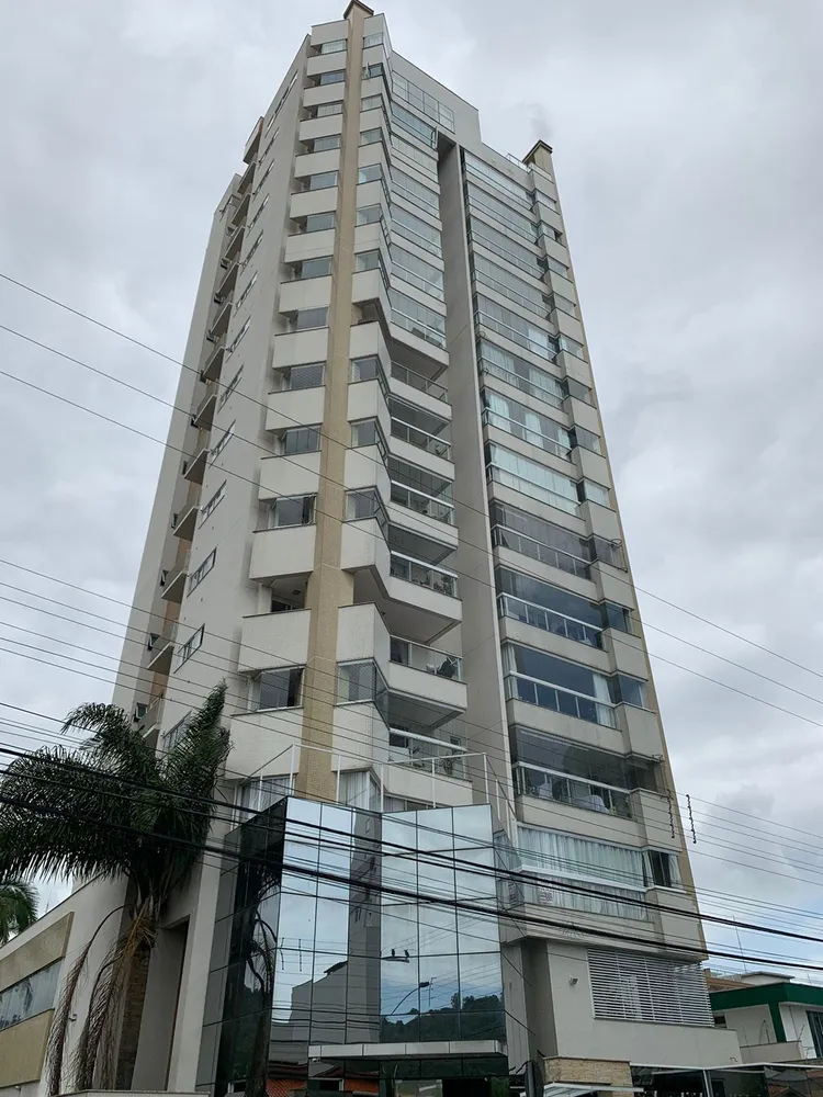 Cobertura, 3 quartos, 240 m² - Foto 3