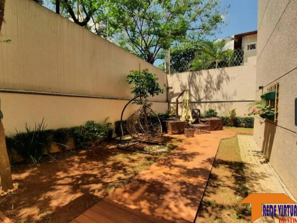 Apartamento, 3 quartos, 220 m² - Foto 2