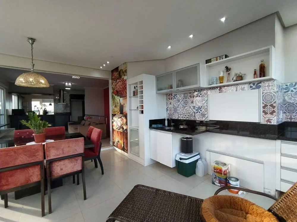 Cobertura, 3 quartos, 187 m² - Foto 4