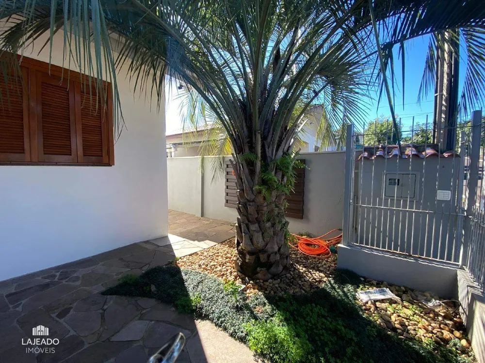 Casa, 3 quartos, 198 m² - Foto 2