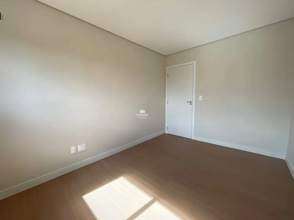 Apartamento, 3 quartos, 100 m² - Foto 3
