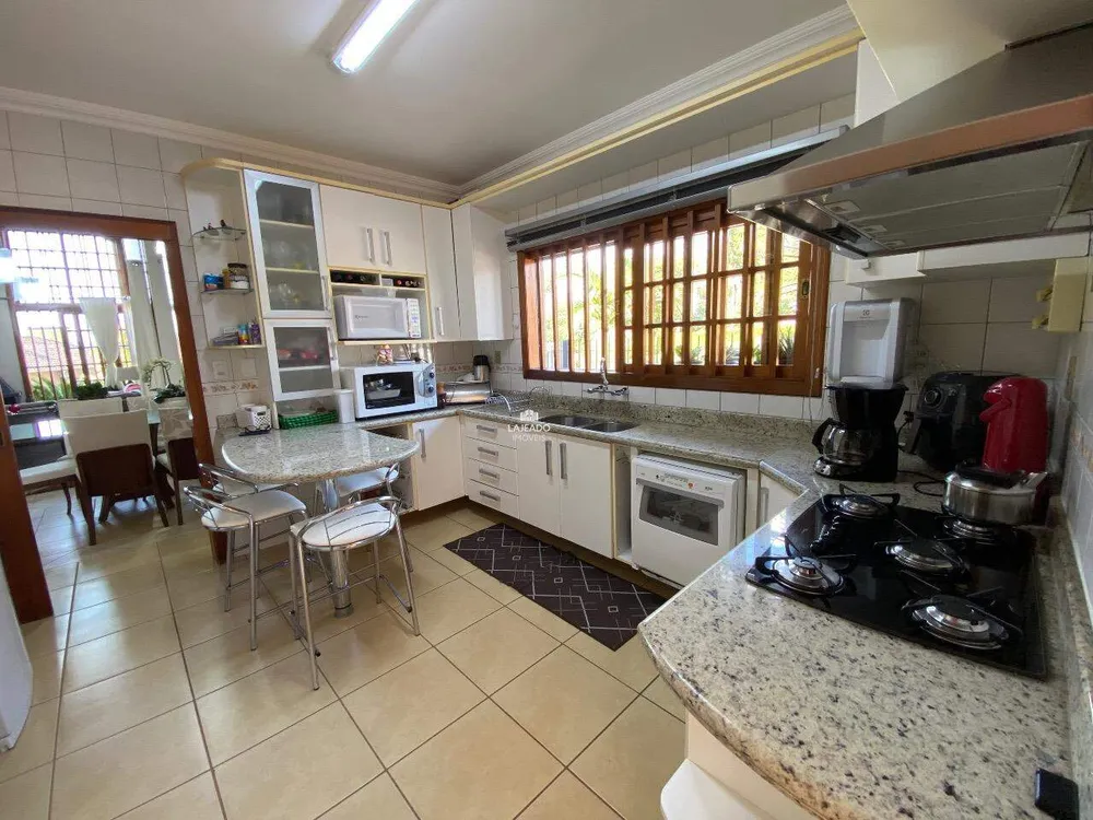 Casa, 3 quartos, 175 m² - Foto 9