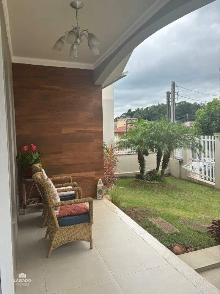 Casa, 3 quartos, 198 m² - Foto 3