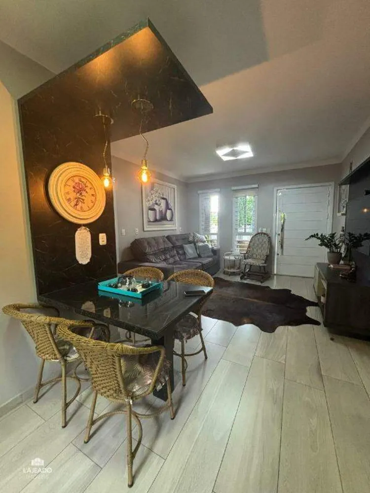 Casa, 3 quartos, 198 m² - Foto 5