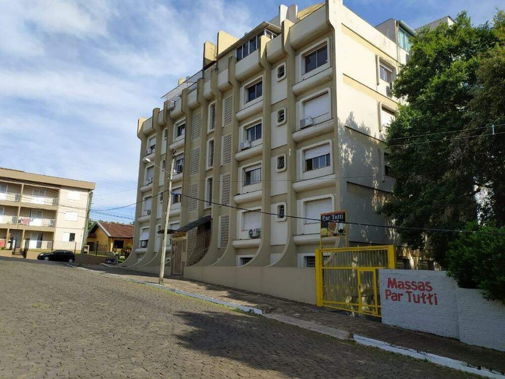 Apartamento à venda com 2 quartos, 69m² - Foto 3