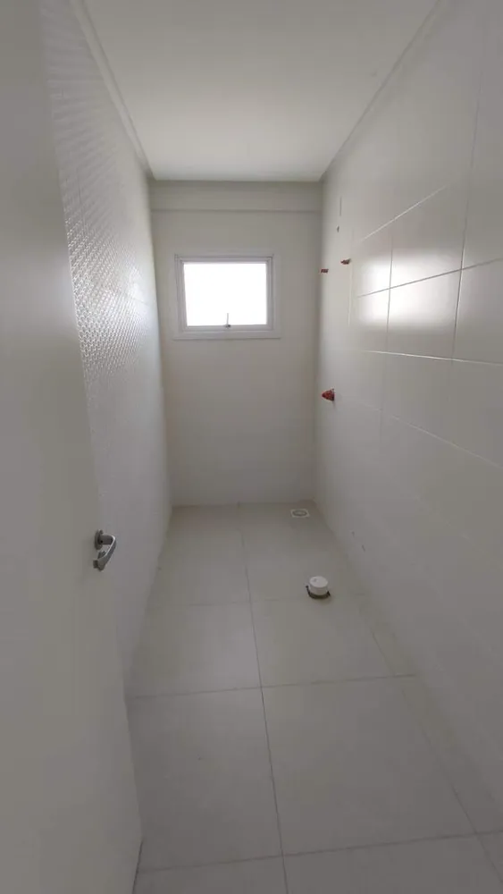 Cobertura, 3 quartos, 188 m² - Foto 2