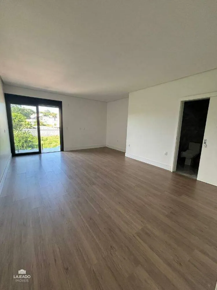 Casa, 3 quartos, 308 m² - Foto 9