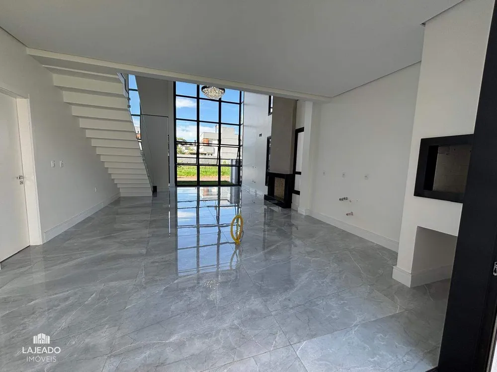 Casa, 3 quartos, 308 m² - Foto 5