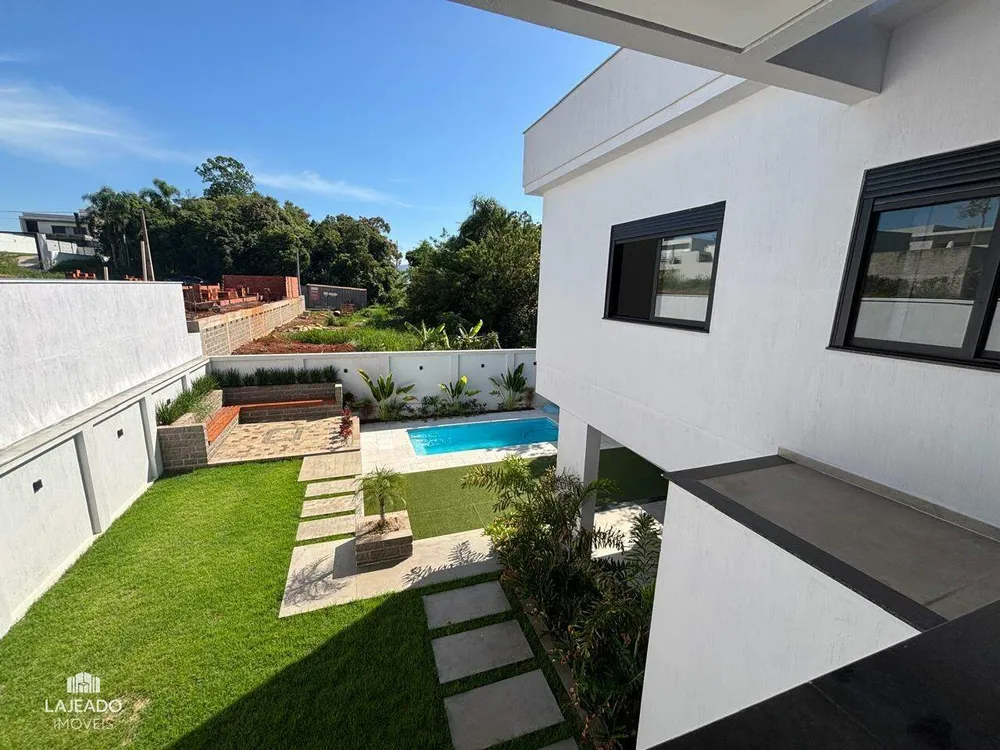 Casa, 3 quartos, 308 m² - Foto 6