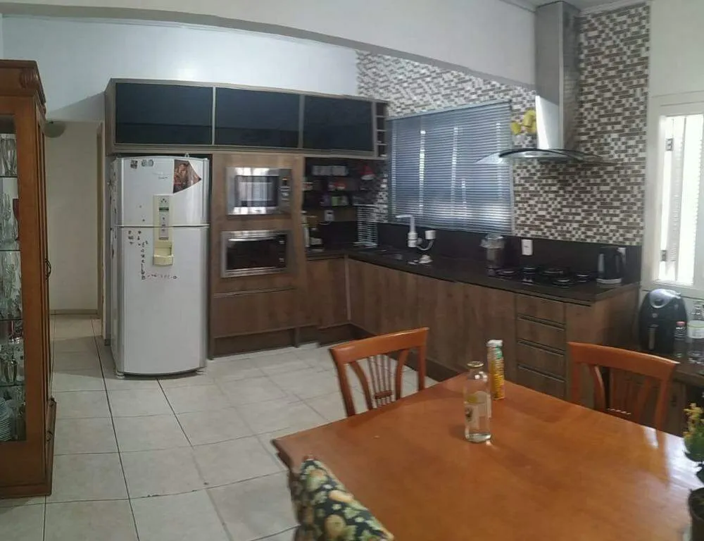 Casa, 3 quartos, 155 m² - Foto 6