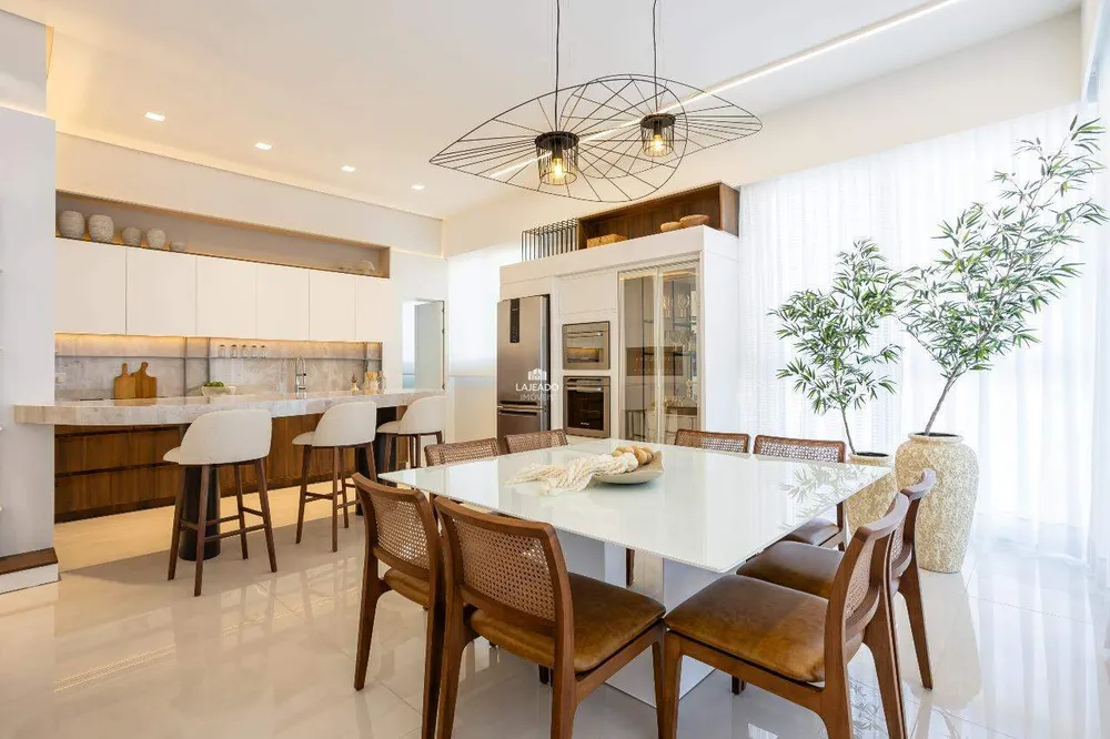 Apartamento, 3 quartos, 171 m² - Foto 1