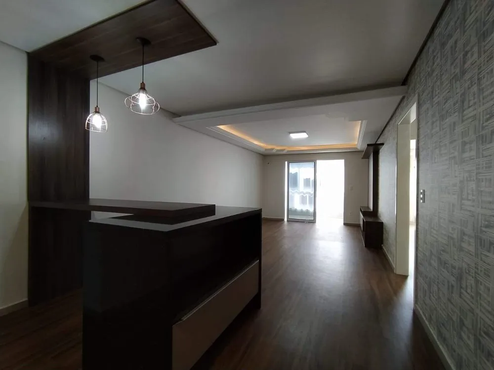 Apartamento, 3 quartos, 122 m² - Foto 2