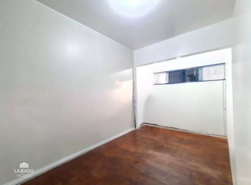 Apartamento para alugar com 2 quartos, 95m² - Foto 3