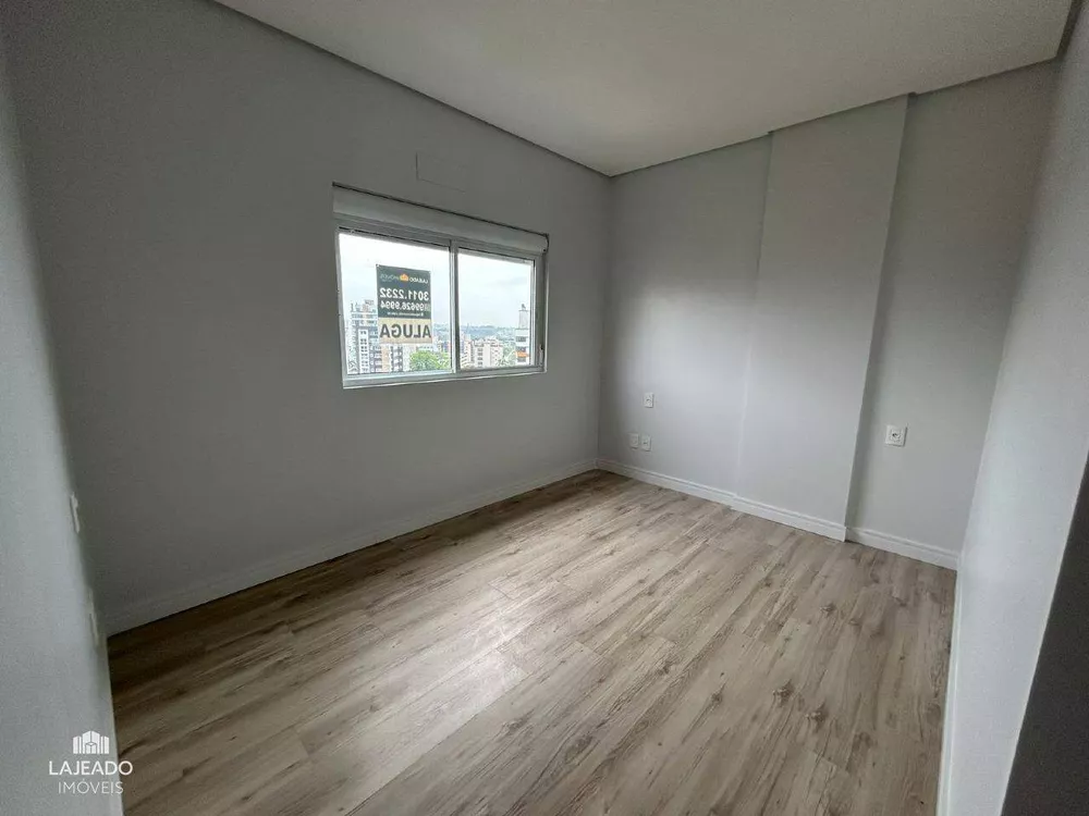 Apartamento para alugar com 2 quartos, 73m² - Foto 8