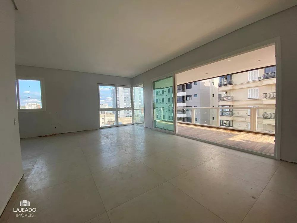 Apartamento à venda com 3 quartos, 171m² - Foto 5