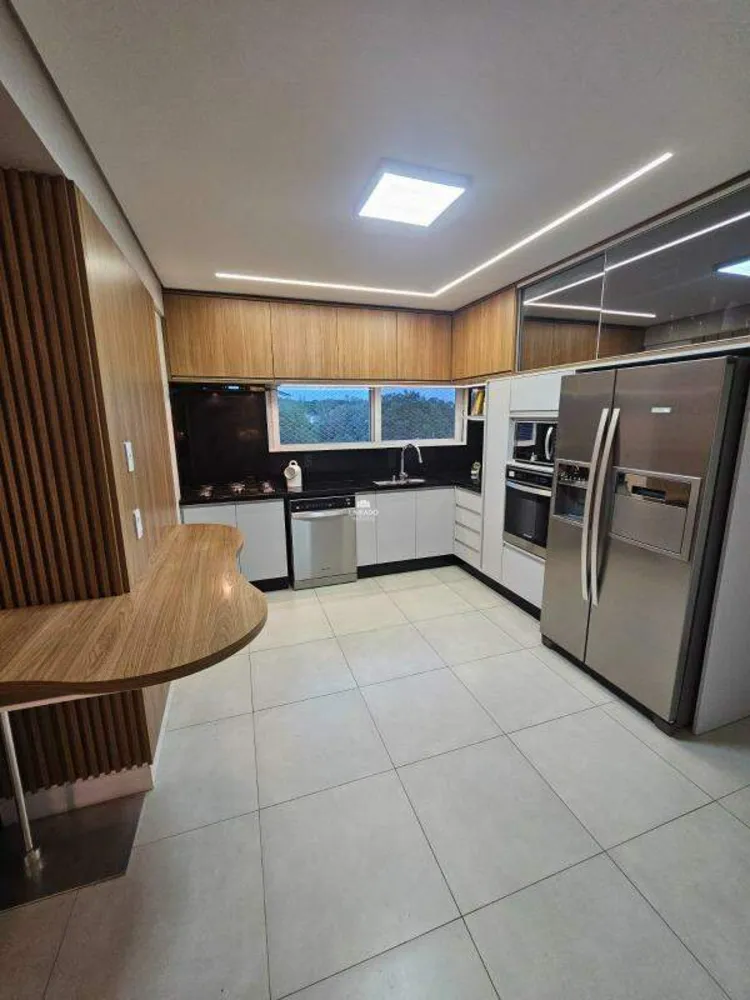 Apartamento, 3 quartos, 152 m² - Foto 11