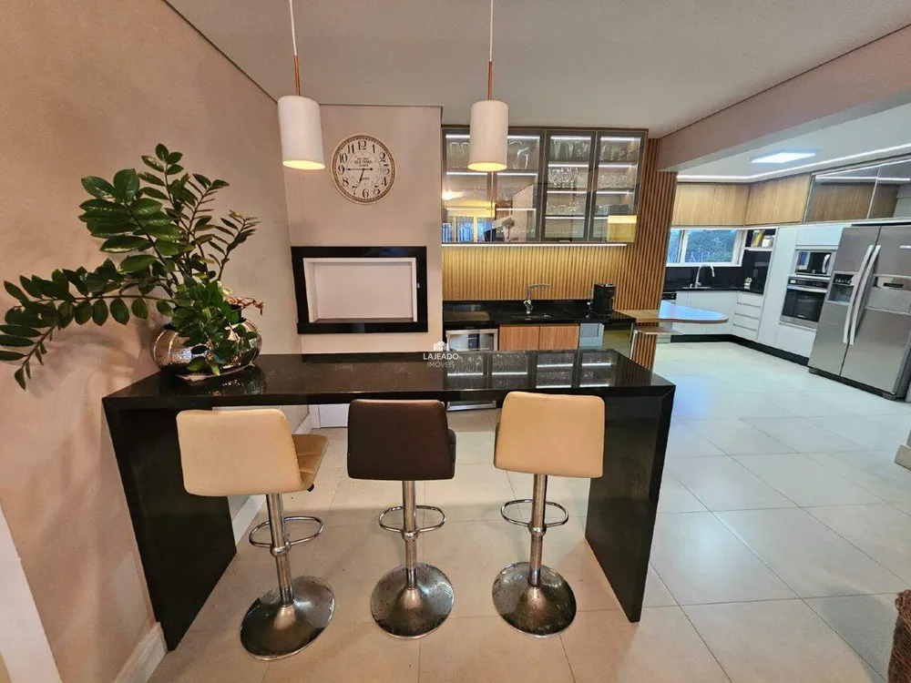 Apartamento, 3 quartos, 152 m² - Foto 9