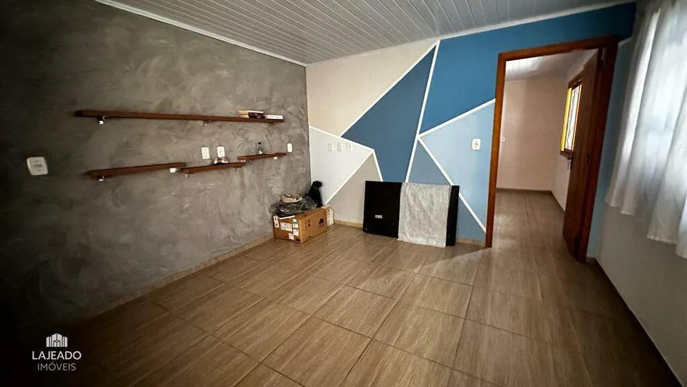 Casa, 3 quartos, 176 m² - Foto 2