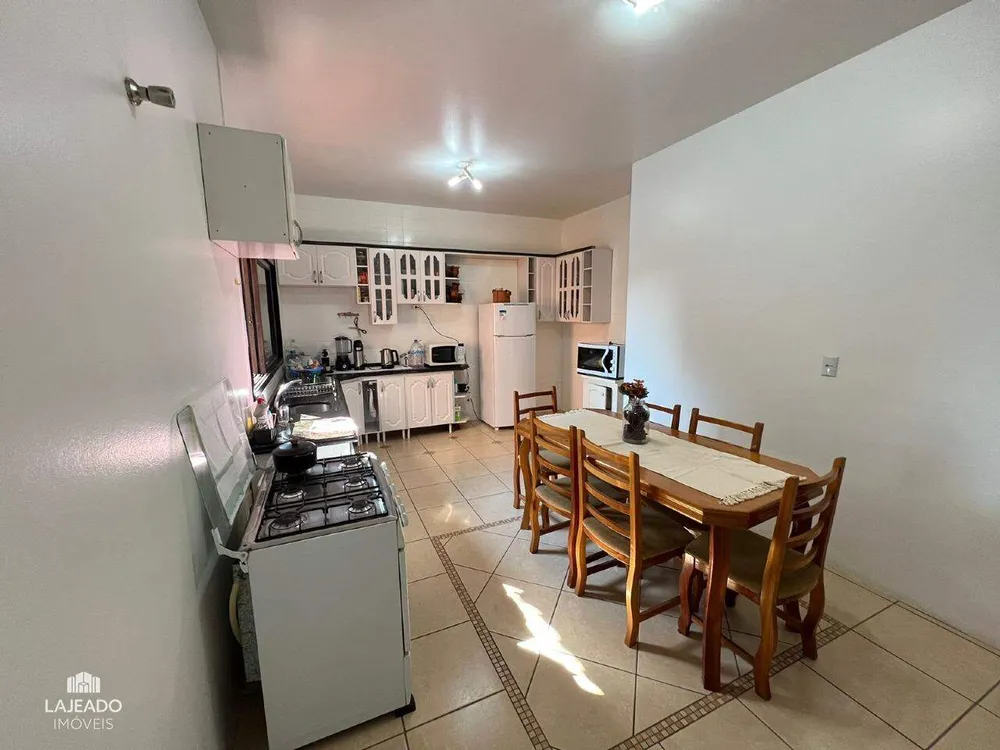 Casa, 4 quartos, 333 m² - Foto 4