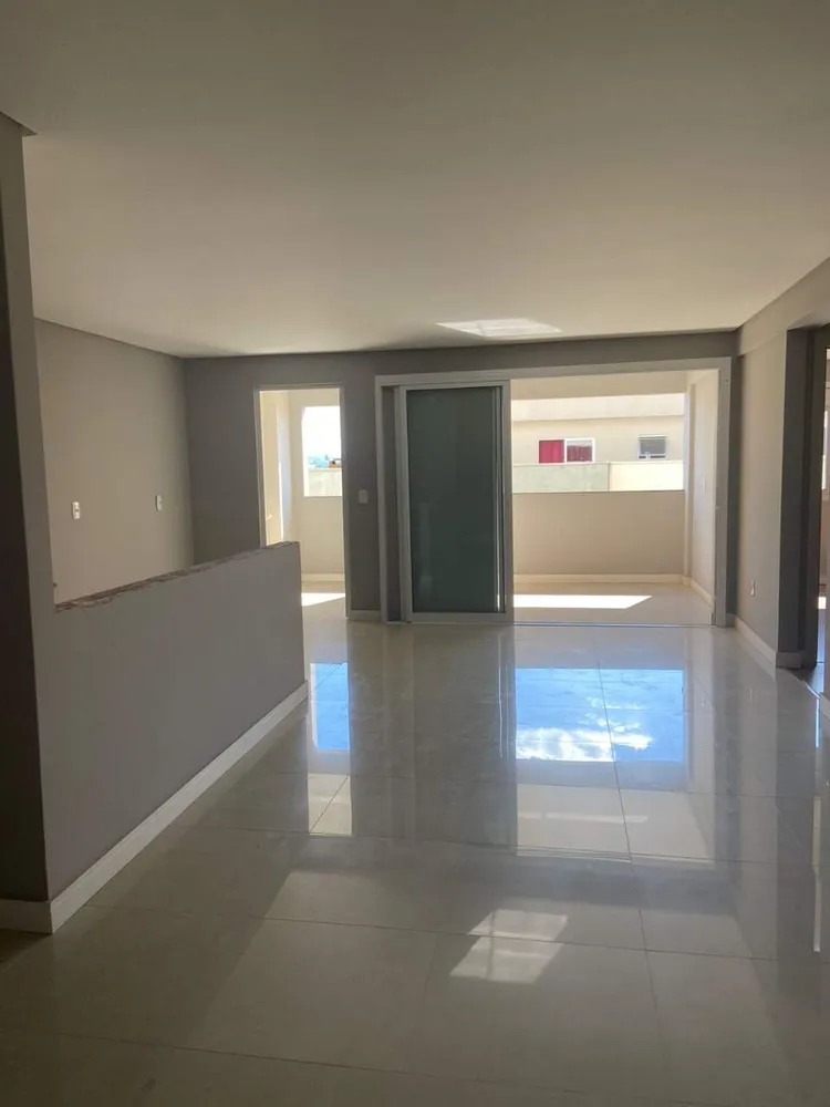 Apartamento, 3 quartos, 127 m² - Foto 4