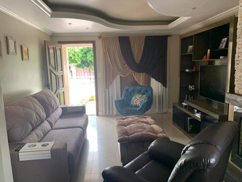 Casa, 3 quartos, 152 m² - Foto 2