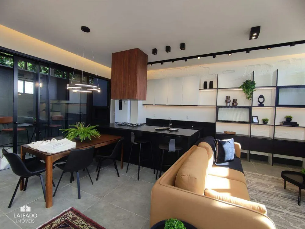 Flat/Apart Hotel, 2 quartos, 139 m² - Foto 2