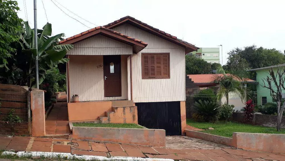 Casa à venda com 3 quartos, 280m² - Foto 1