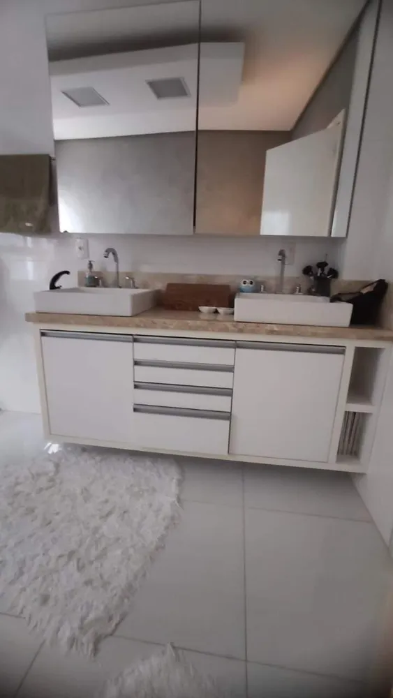Casa, 3 quartos, 256 m² - Foto 4