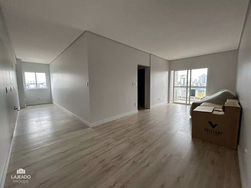 Apartamento para alugar com 2 quartos, 87m² - Foto 2