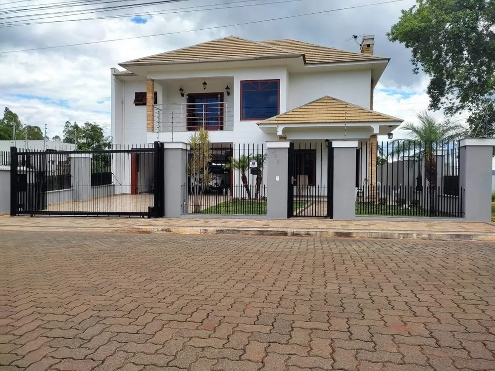 Casa, 3 quartos, 330 m² - Foto 2