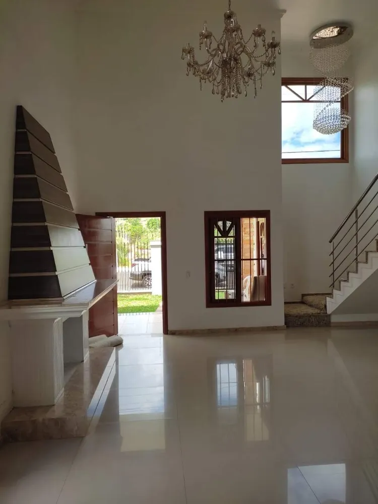 Casa, 3 quartos, 330 m² - Foto 3